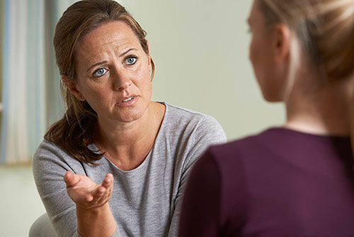 woman looking for outpatient alcohol rehab near ranch santa fe